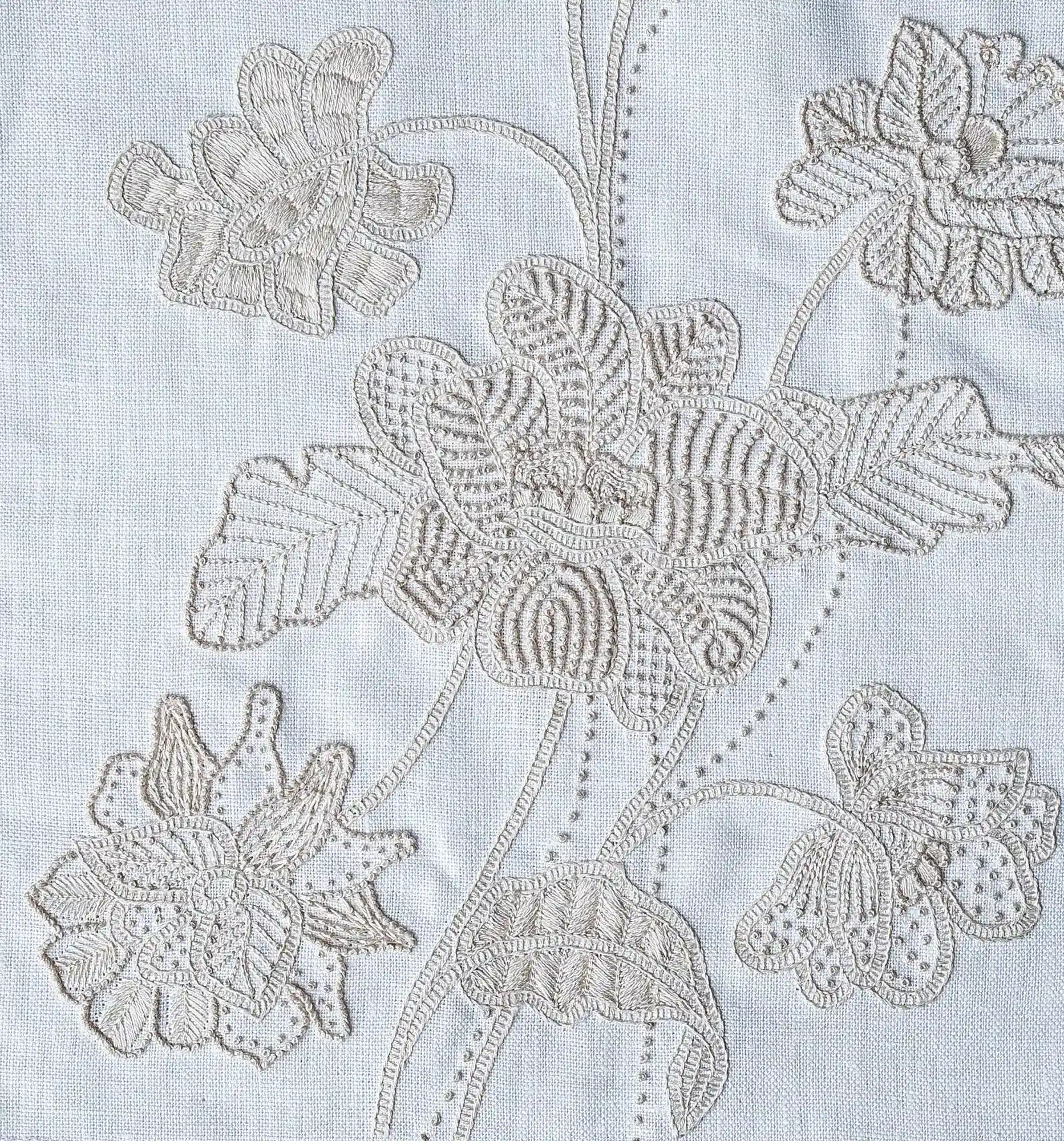 BIRNAM FLORAL — IVORY-IVORY